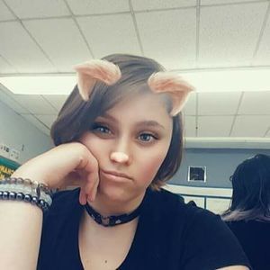 Meet your Posher, Hailey